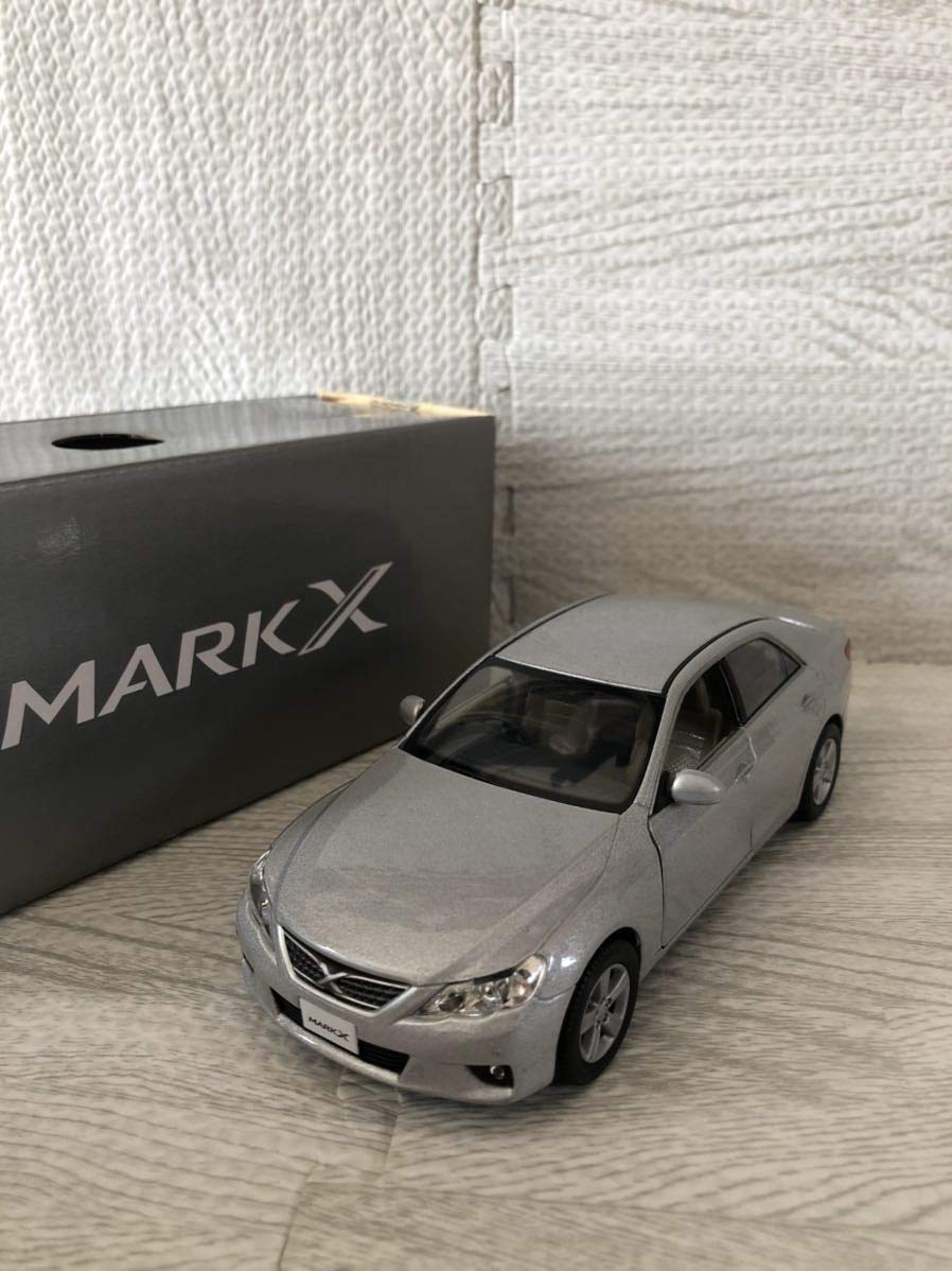 Amazon.co.jp: 1/30 ミニカー マークX MARK X 130系 非売品 カラー